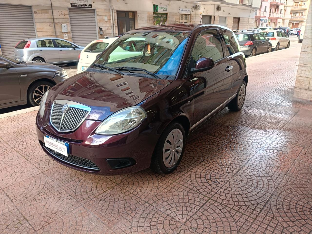 Lancia Ypsilon 1.2 69 CV Diva-NEOPATENTATI-Euro4490