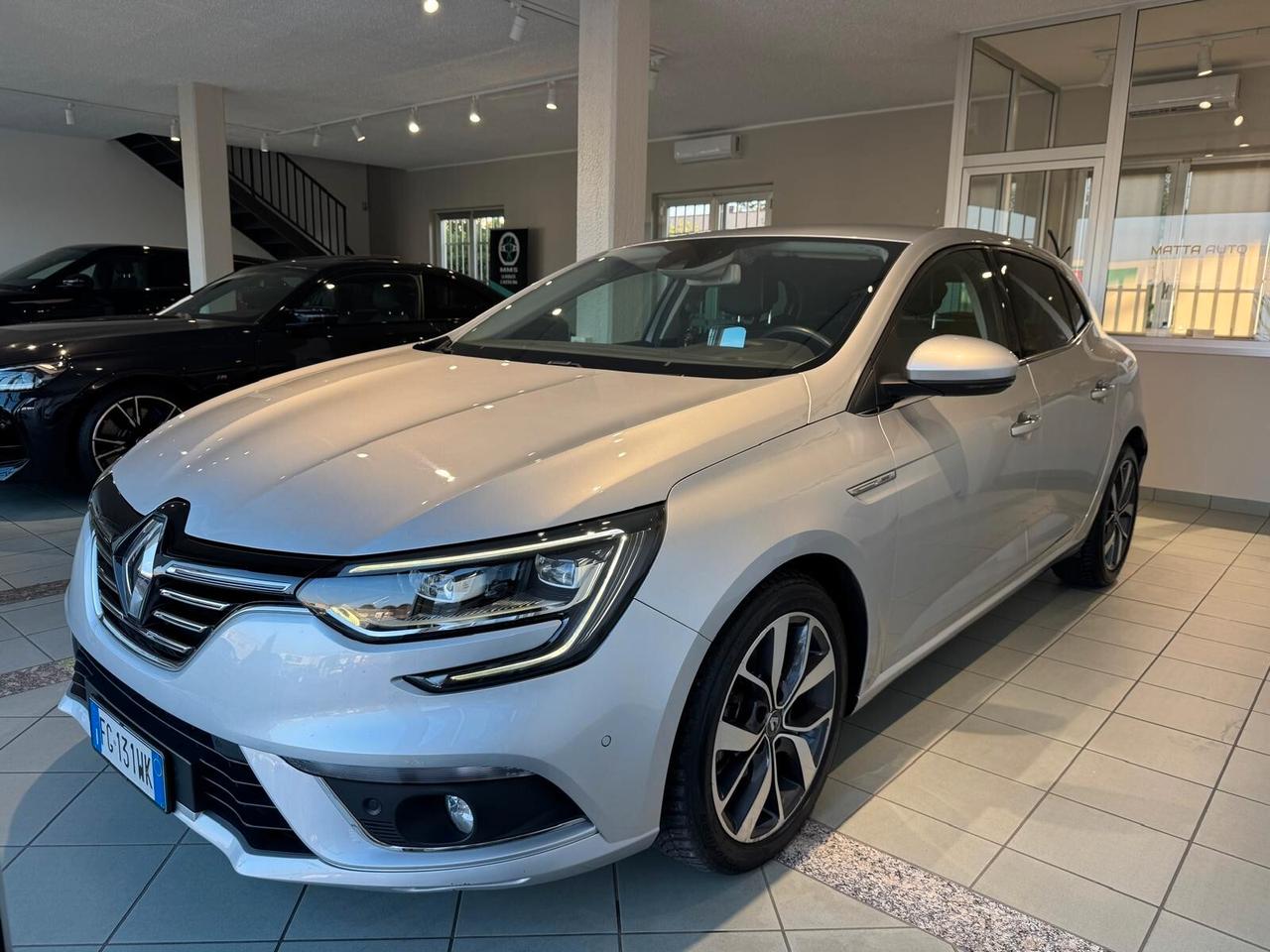 Renault Megane Mégane TCe 130 CV EDC Energy Bose