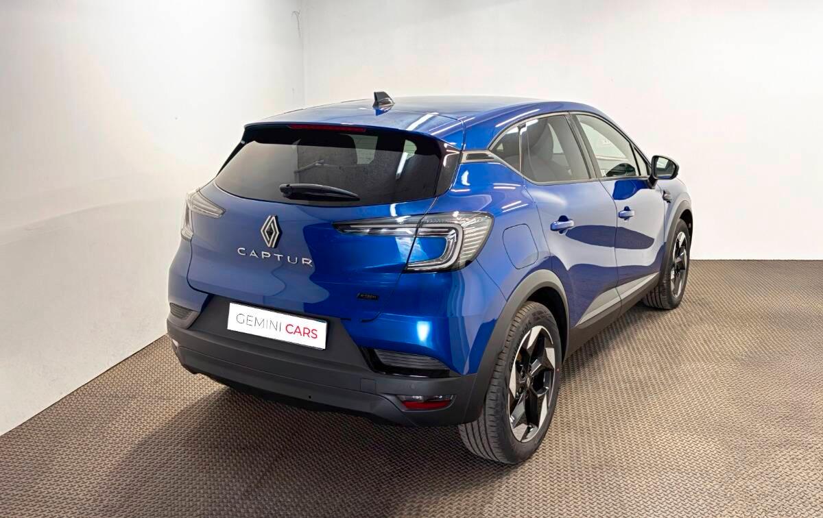 Renault Captur 1.8 full hybrid E-Tech Techno 160cv auto