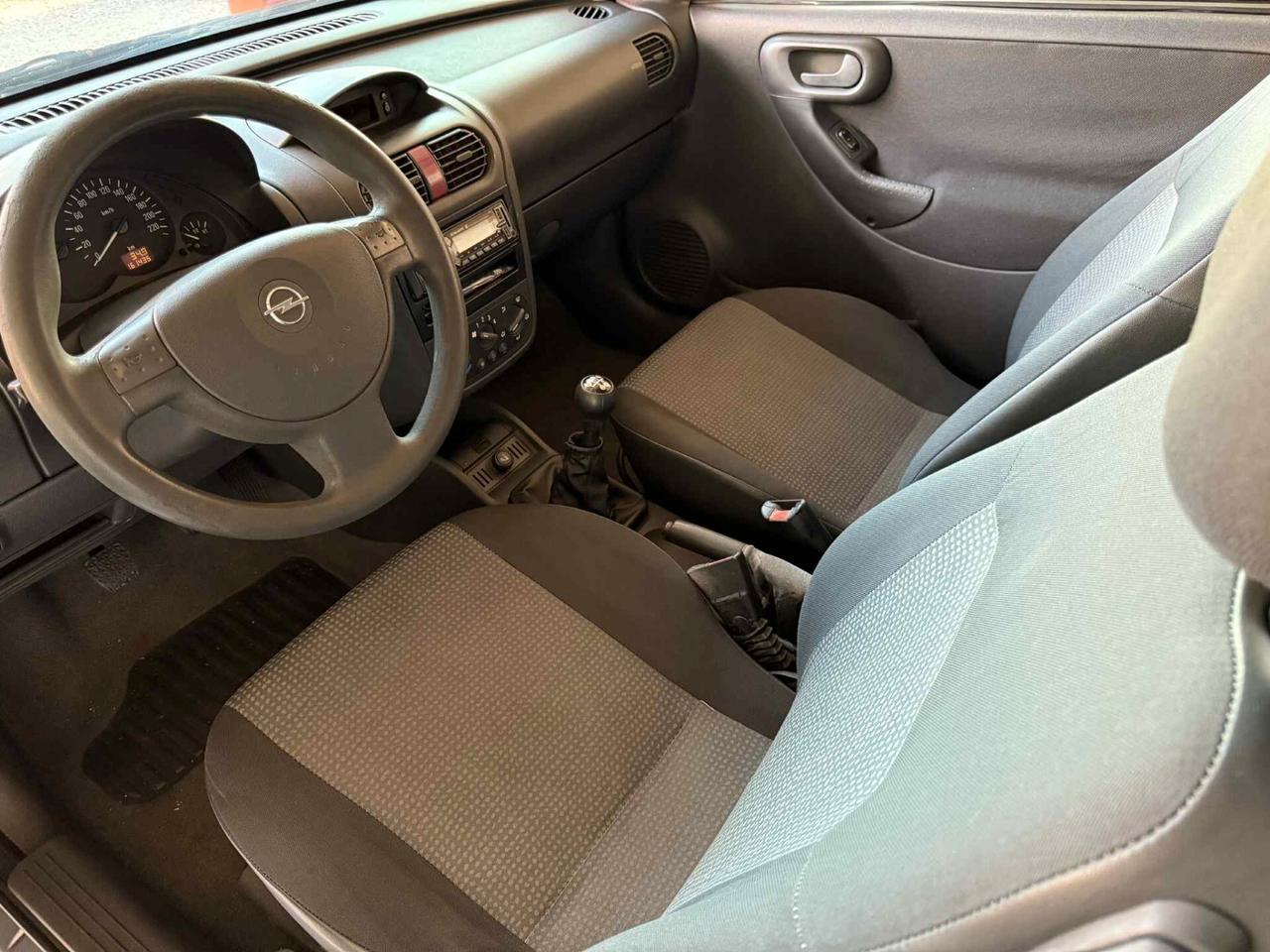 Opel Corsa 1.0i 12V cat 3 porte Club NEOPATENTATI