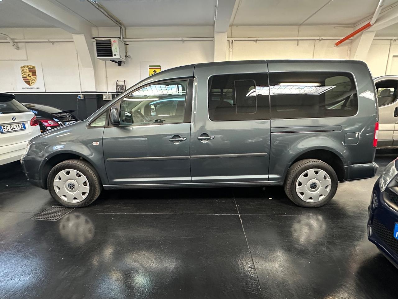 Volkswagen Caddy MAXI 7posti 2.0 Ecofuel 5p. Trendline Maxi