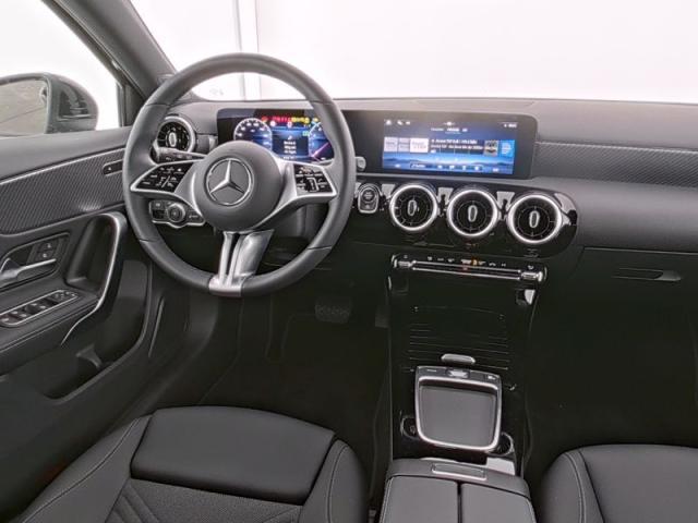 MERCEDES Classe A 180 Automatic Sport MILD HYBRID
