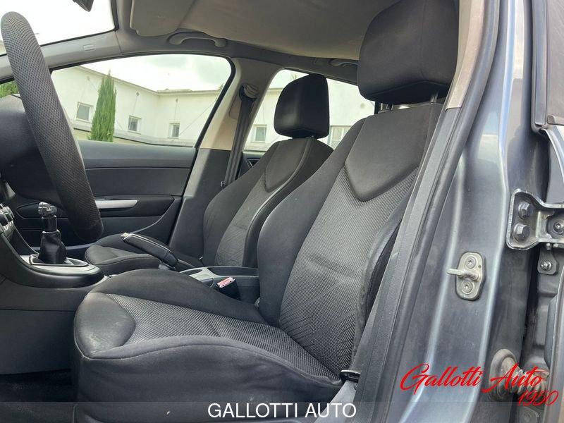 Peugeot 308 1.6 hdi 93cv