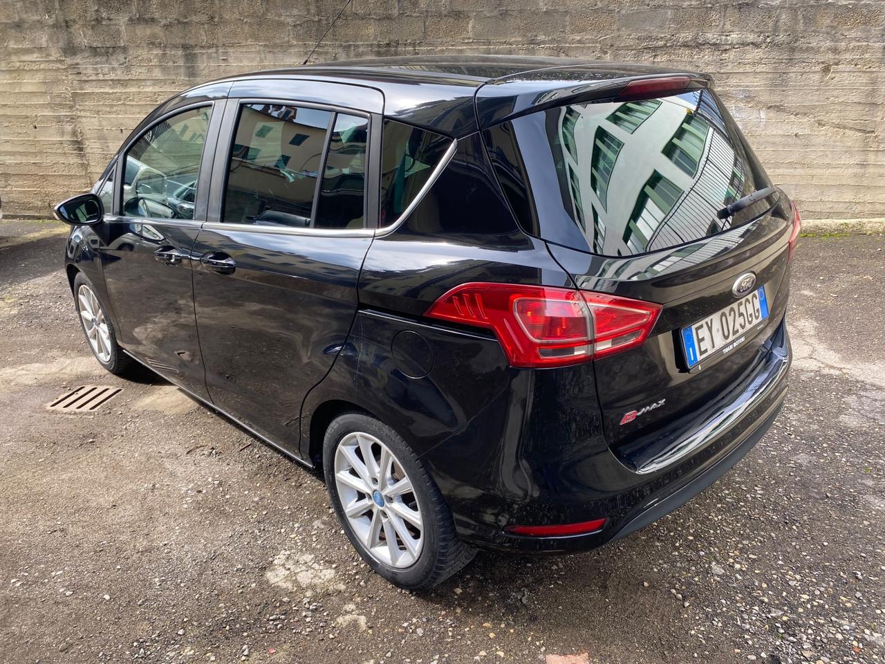 Ford B-Max 1.5 TDCi 75 CV Titanium