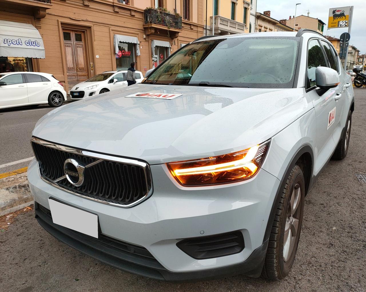 Volvo XC40 T3 Momentum Core