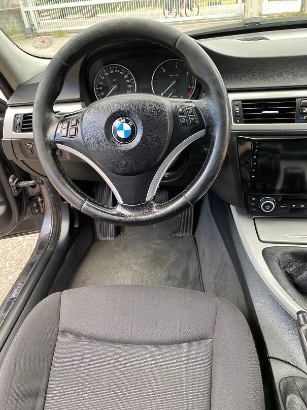 Bmw 320 320d cat Touring Attiva
