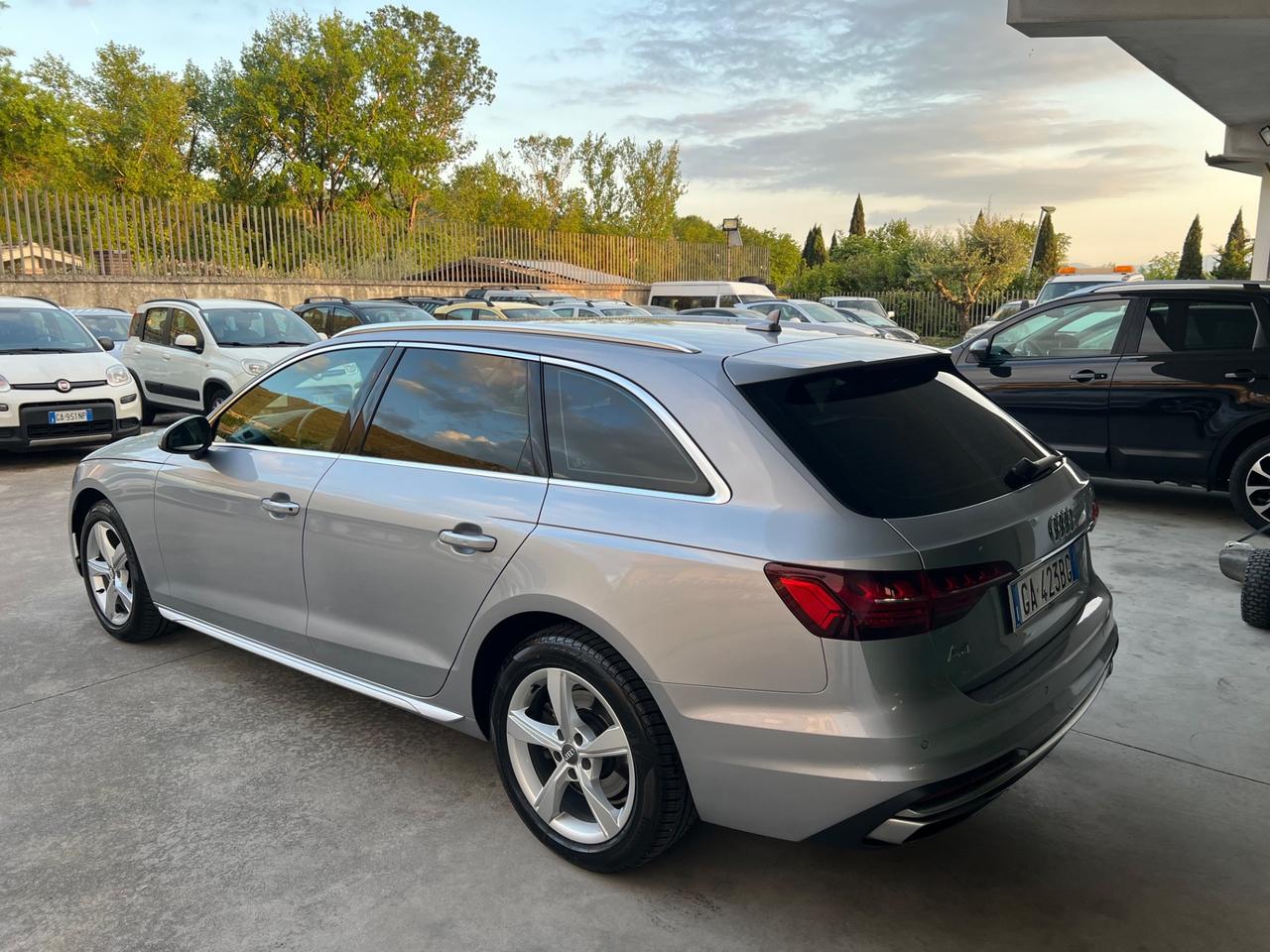 Audi A4 Avant 35 TDI/163 CV S tronic Business