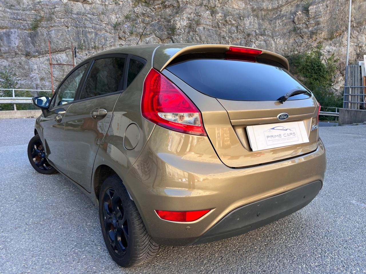 Ford Fiesta 1.4 TDCi 70CV 5 porte Titanium