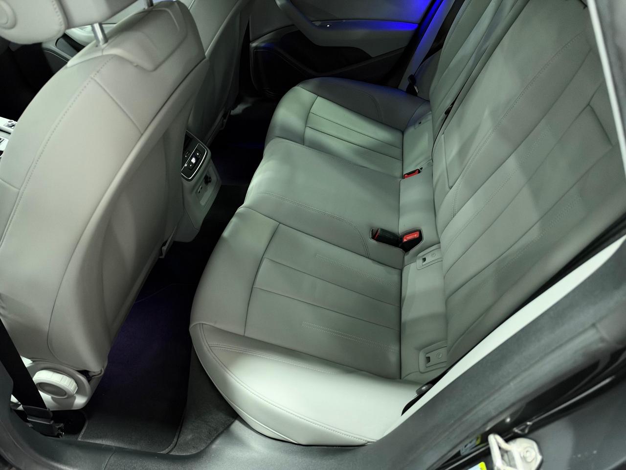 Audi A5 SPB 40 2.0 MHEV STronic Business 204 cv