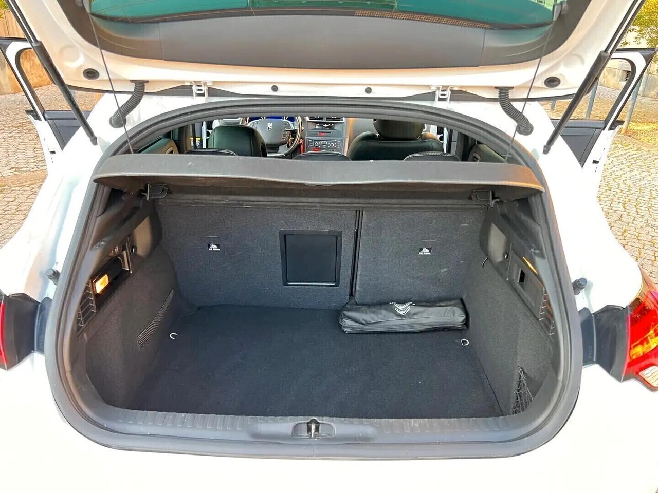 DS Automobiles DS 4 1.6 VTi Benz 120cv So Chic