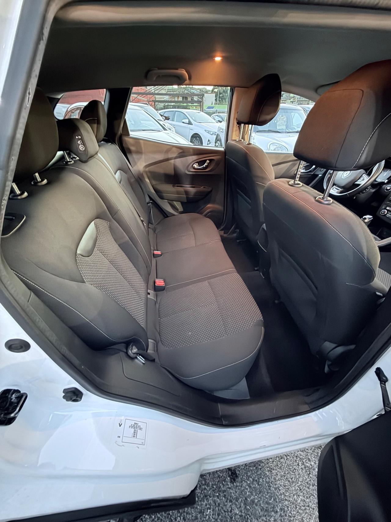 Renault Kadjar dCi 8V 110CV EDC Energy sport -