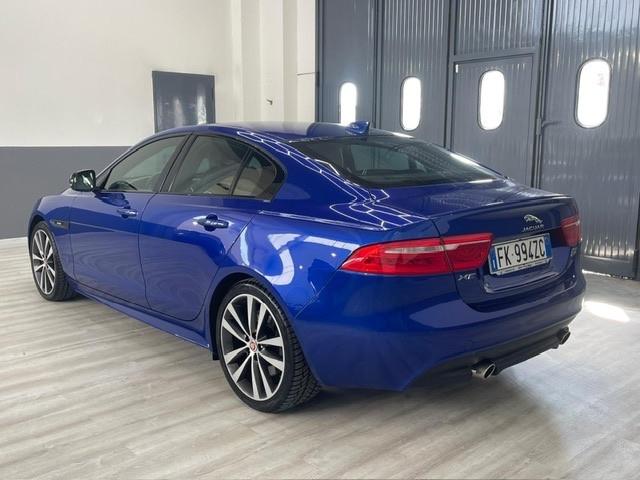 Jaguar XE 2.0 D 240 CV AWD aut. R-Sport