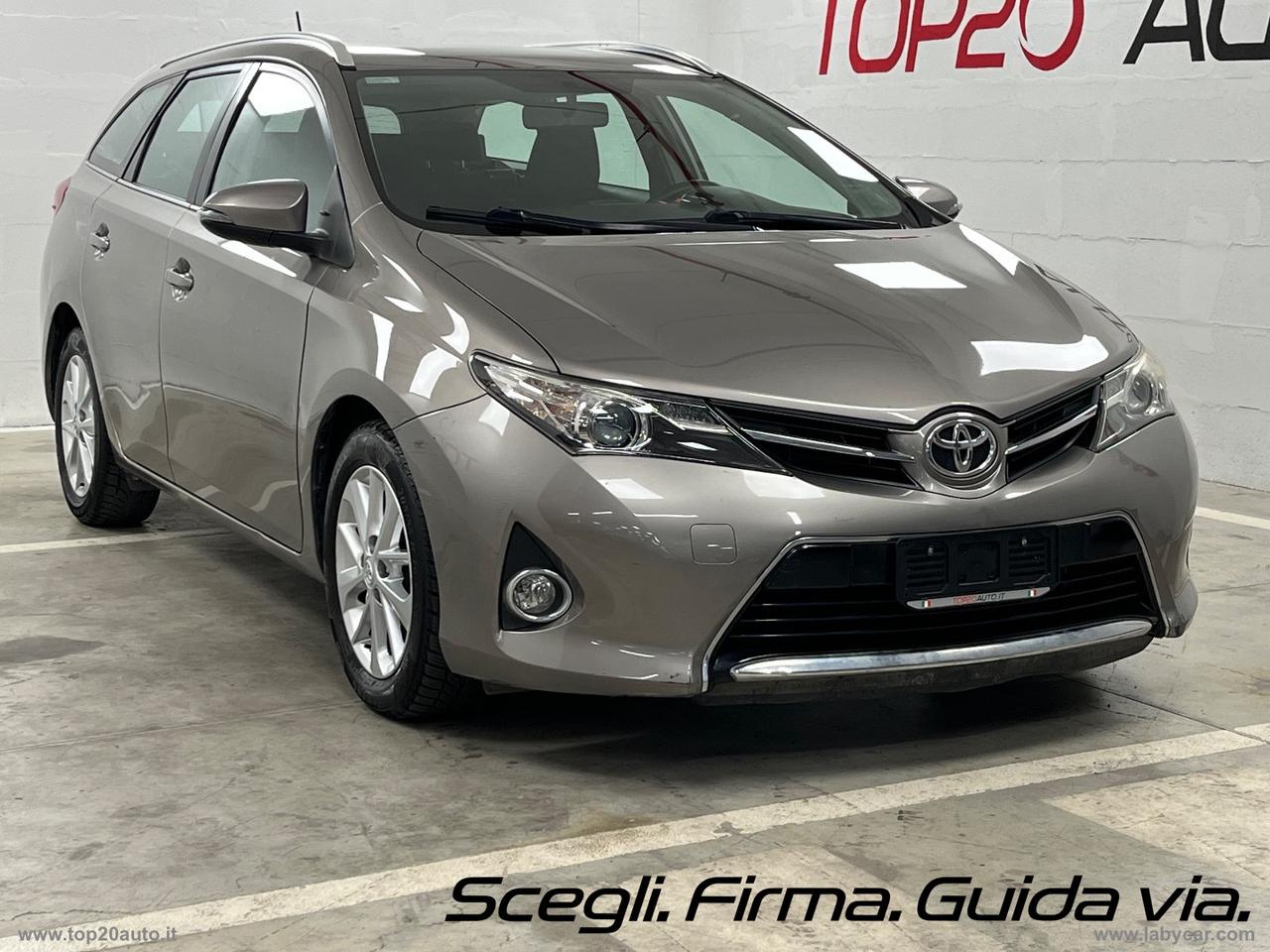 TOYOTA Auris STATION VAGON 5 PORTE 1.4D Active CONSUMI MOLTO BASSI