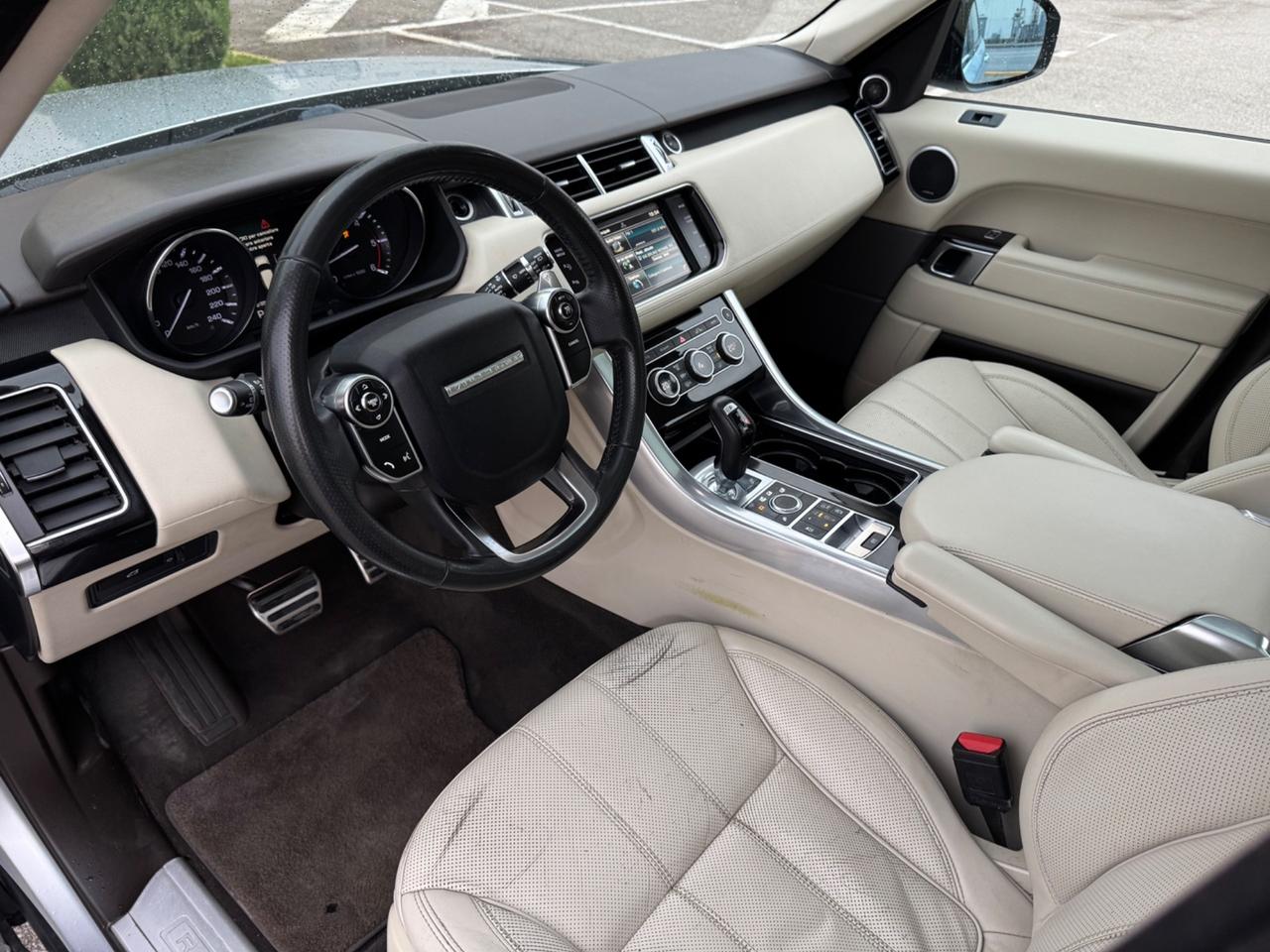Land Rover Range Rover Sport 3.0 TDV6 HSE Dynamic