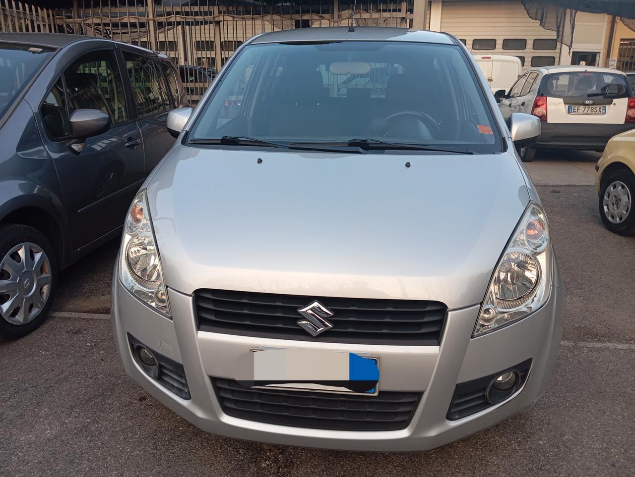Suzuki Splash 1.0 L neopatentati permute