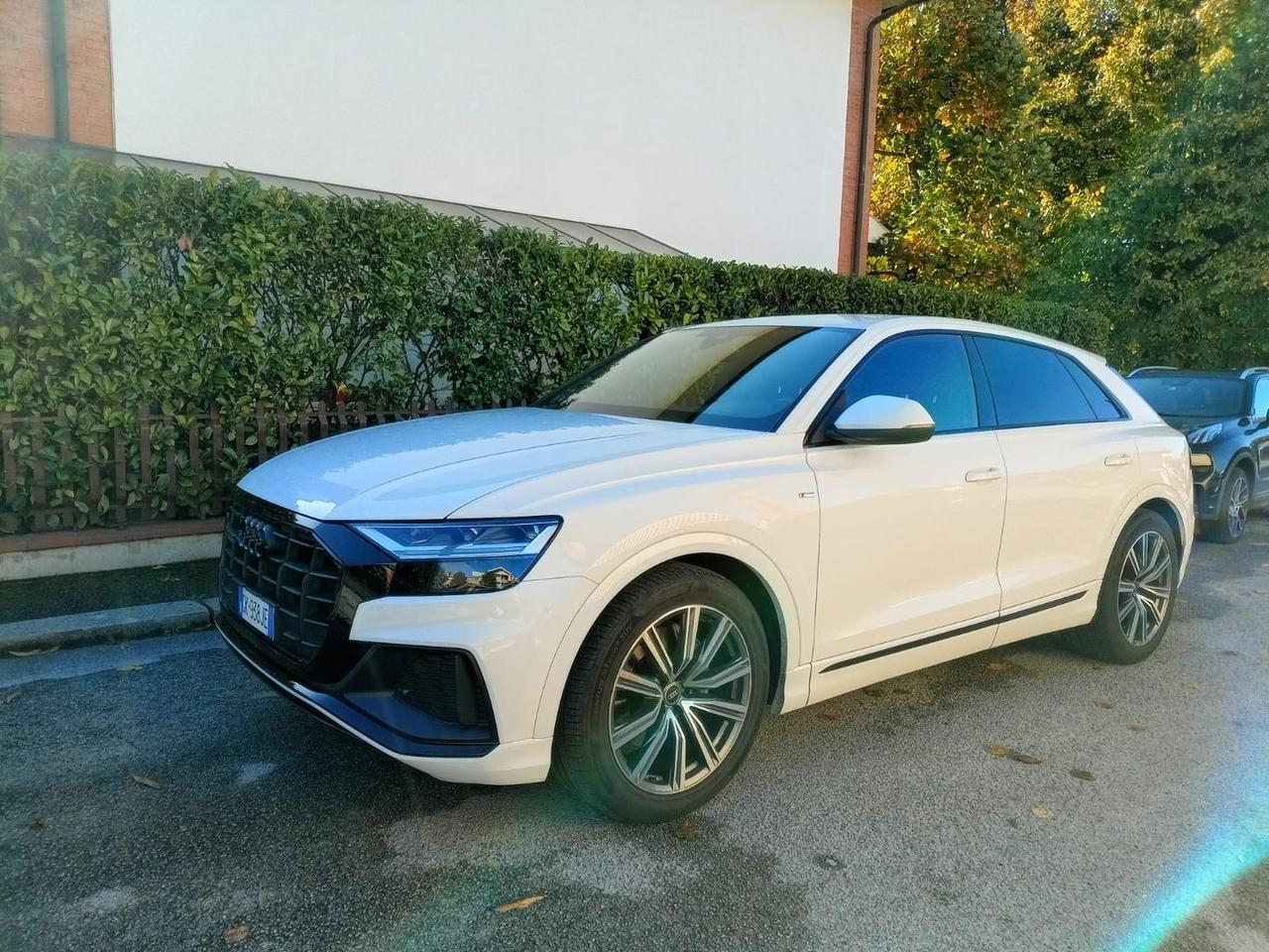 Audi Q8 Sport 3.0 50 TDI MHEV #7448