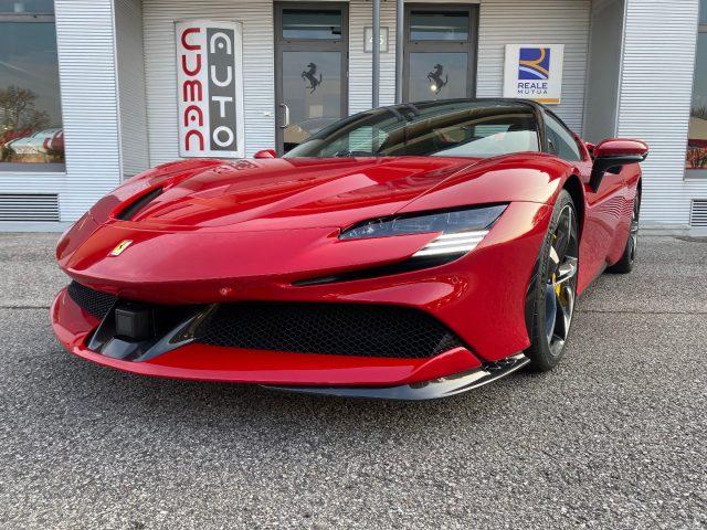 FERRARI SF90 Spider