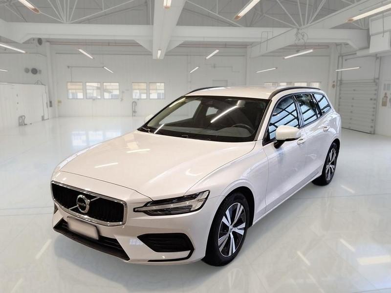 VOLVO V60 B4 D autom. Momentum Business WAGON