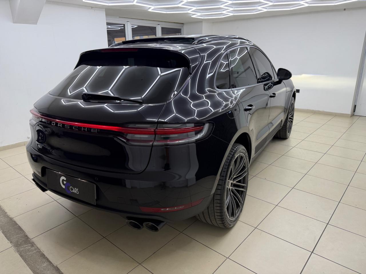 Porsche Macan 2.0 IPER FULL TETTO