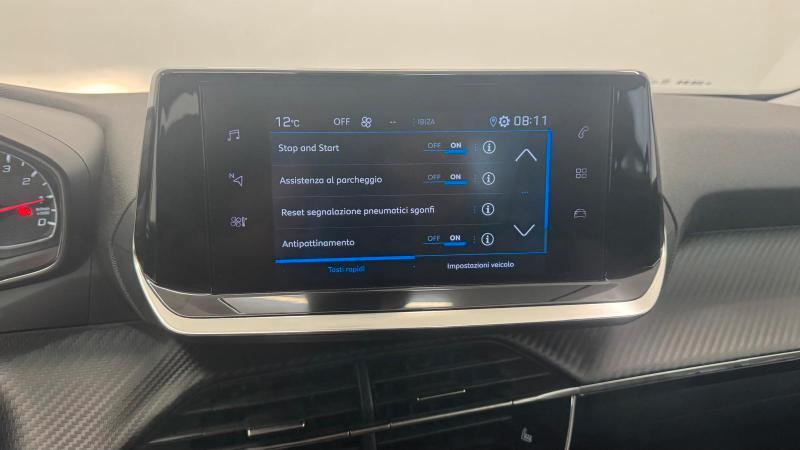 Peugeot 2008 1.2 puretech Active Pack 100 Cv.