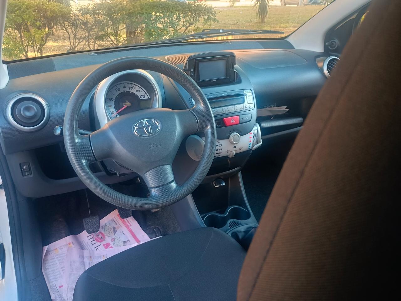 Toyota Aygo 1.0 12V VVT-i 5 porte Active Connect
