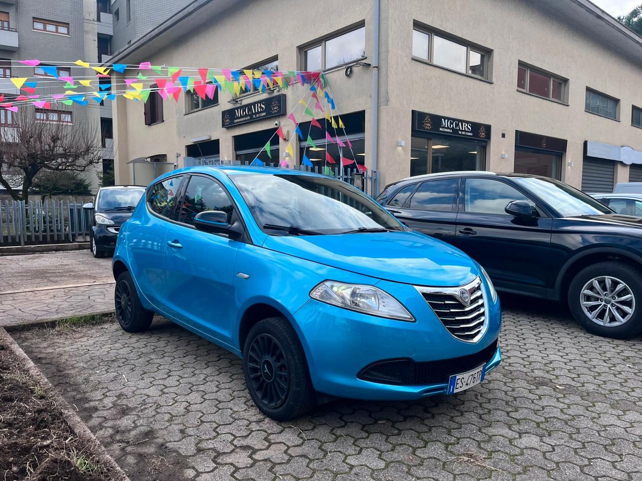 Lancia Ypsilon 0.9 TwinAir 85 CV Elefan/Blu-2013