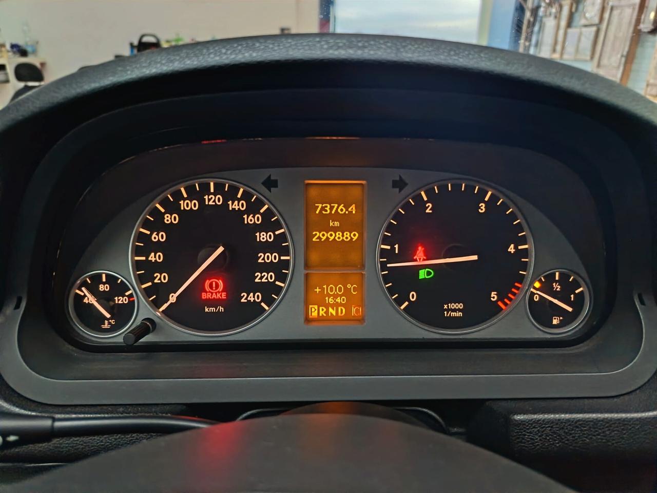 Mercedes-benz B 200 CDI 2010 103kW