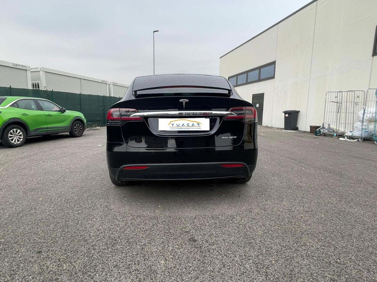 Tesla Model X Long Range 100 D