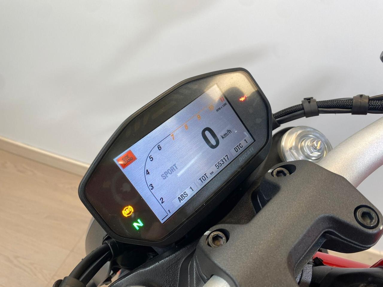 DUCATI MONSTER 1200 + TERMIGNONI DA 99€ AL MESE
