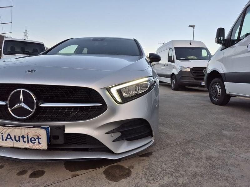 Mercedes-Benz Classe A A 180 d Premium Night edition auto
