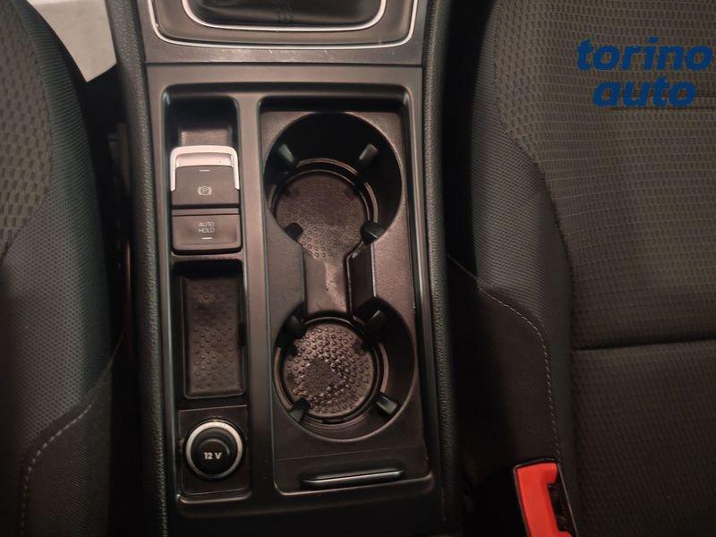 Volkswagen Golf 1.6 TDI Business BMT