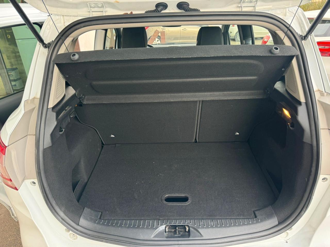 Ford B-Max 1.5 TDCI 75 cavalli EURO 6