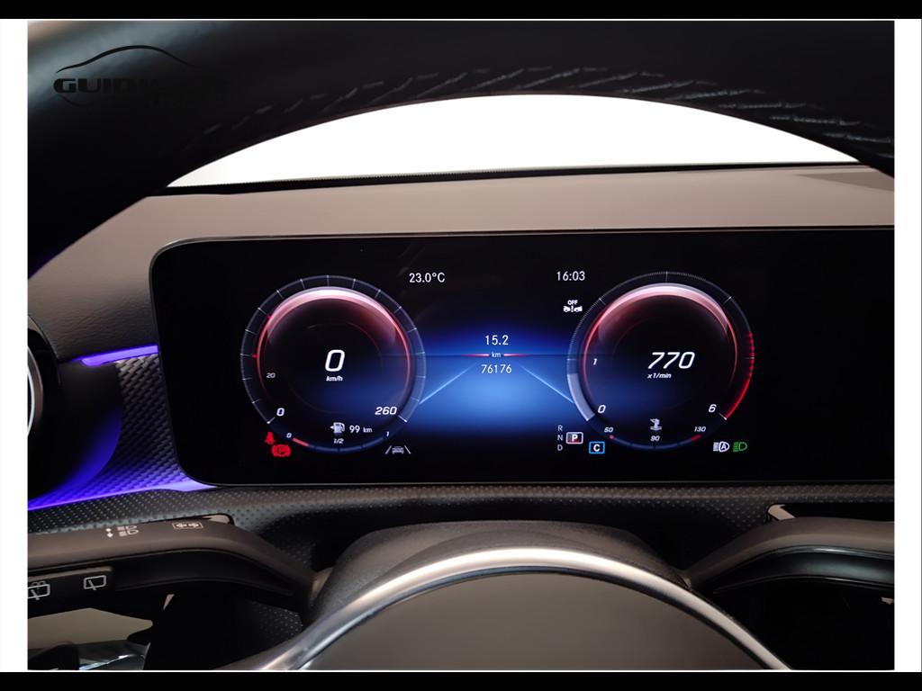 Mercedes-Benz Classe A - W177 2018 - A 180 d Sport Night edition Plus auto