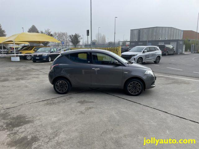 LANCIA Ypsilon 1.2 69 CV 5 porte GPL Ecochic Gold