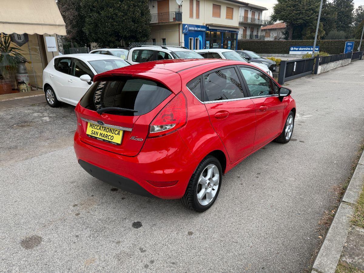 FORD - Fiesta - 1.6 TDCi 95CV 5p. cDPF Titanium