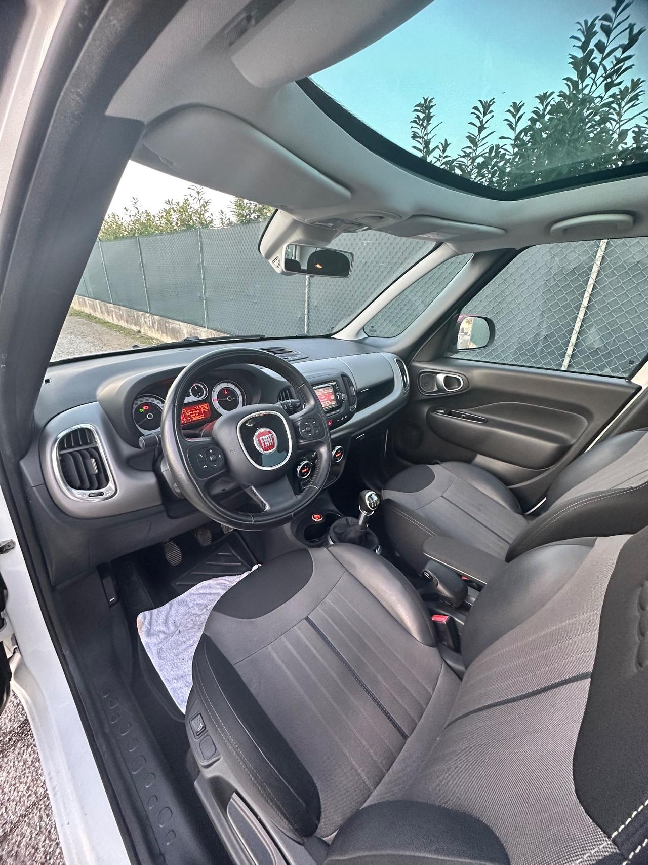 Fiat 500L 0.9 TwinAir Turbo Natural Power Lounge