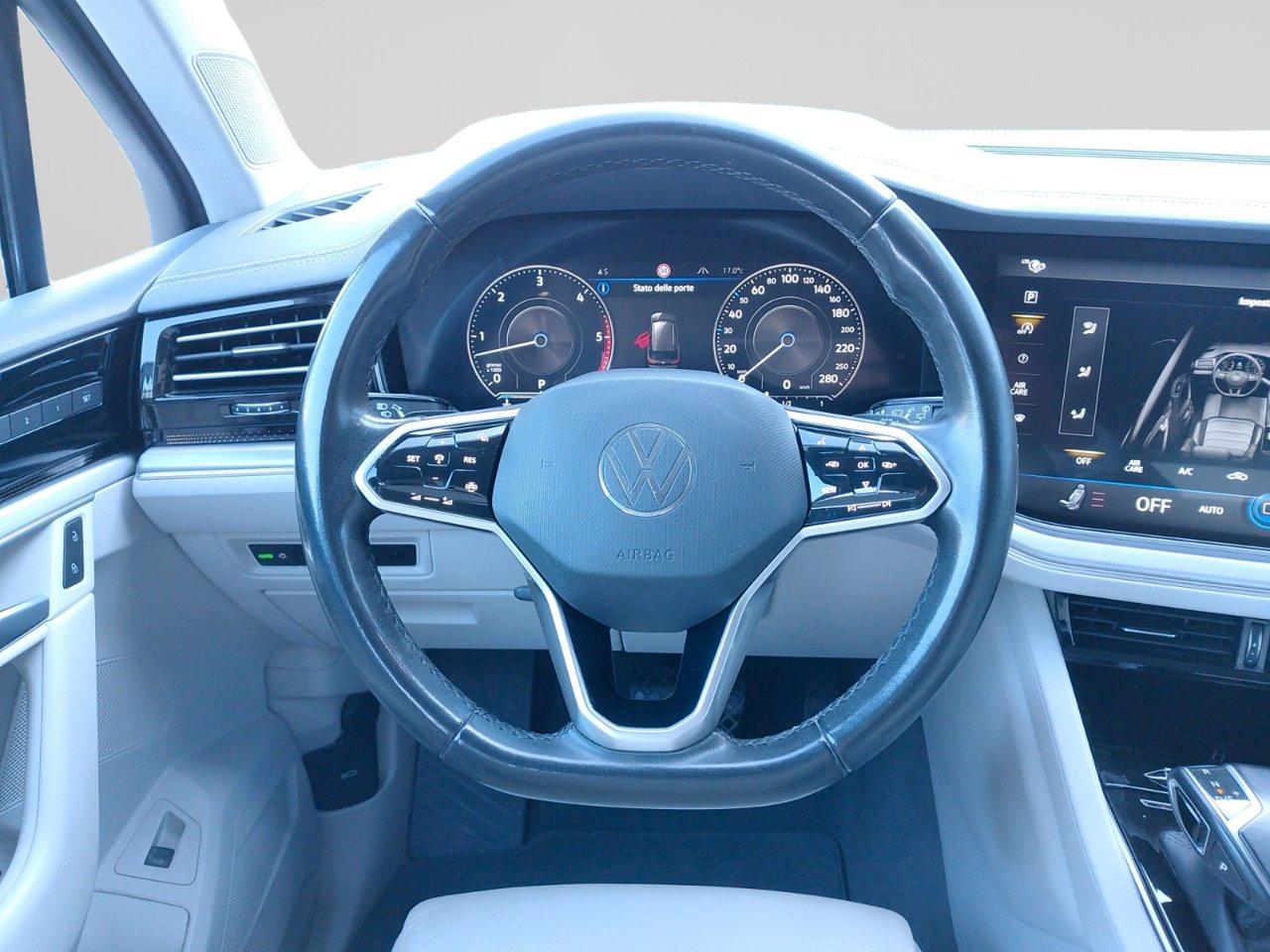 Volkswagen Touareg 3.0 V6 tdi Elegance 231cv tiptronic