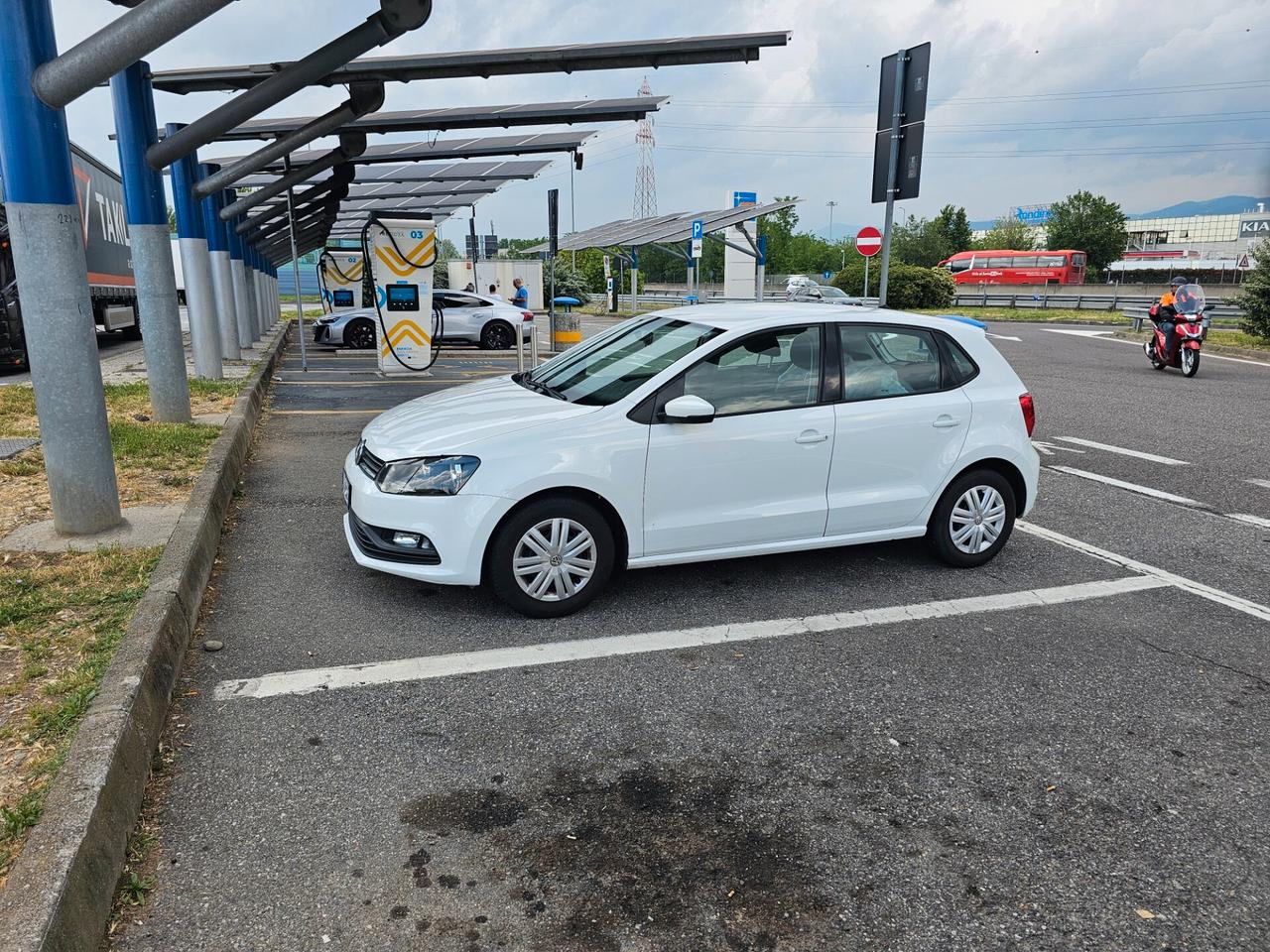 Volkswagen Polo 1.0 MPI 5p. Trendline