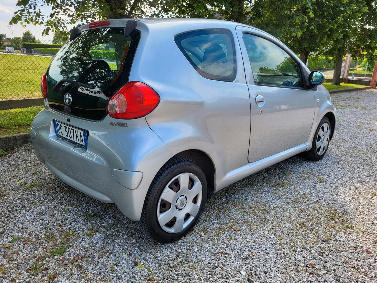 Toyota Aygo 1.0 12V VVT-i 3 porte Sol