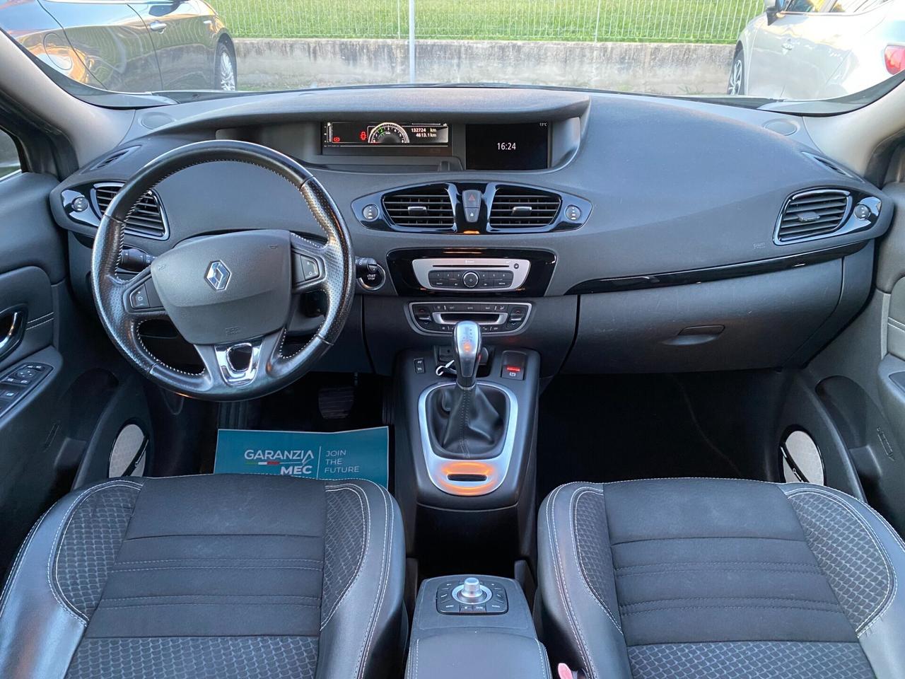 RENAULT - Grand Scénic - dCi 8V 110 CV EDC