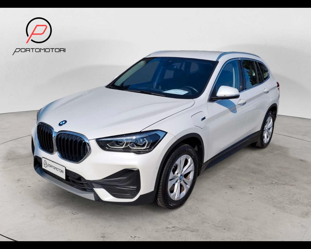 BMW X1 (F48) - X1 xDrive25e Business Advantage