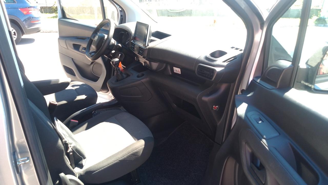 Citroen Berlingo BlueHDi passo lungo 5 posti 21