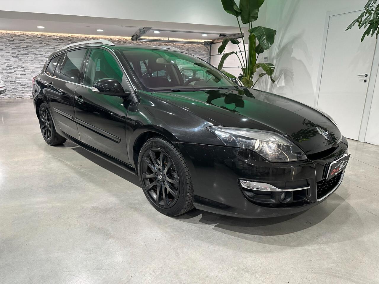 Renault Laguna sportour 2.0 dCi 175CV Proactive 4Control