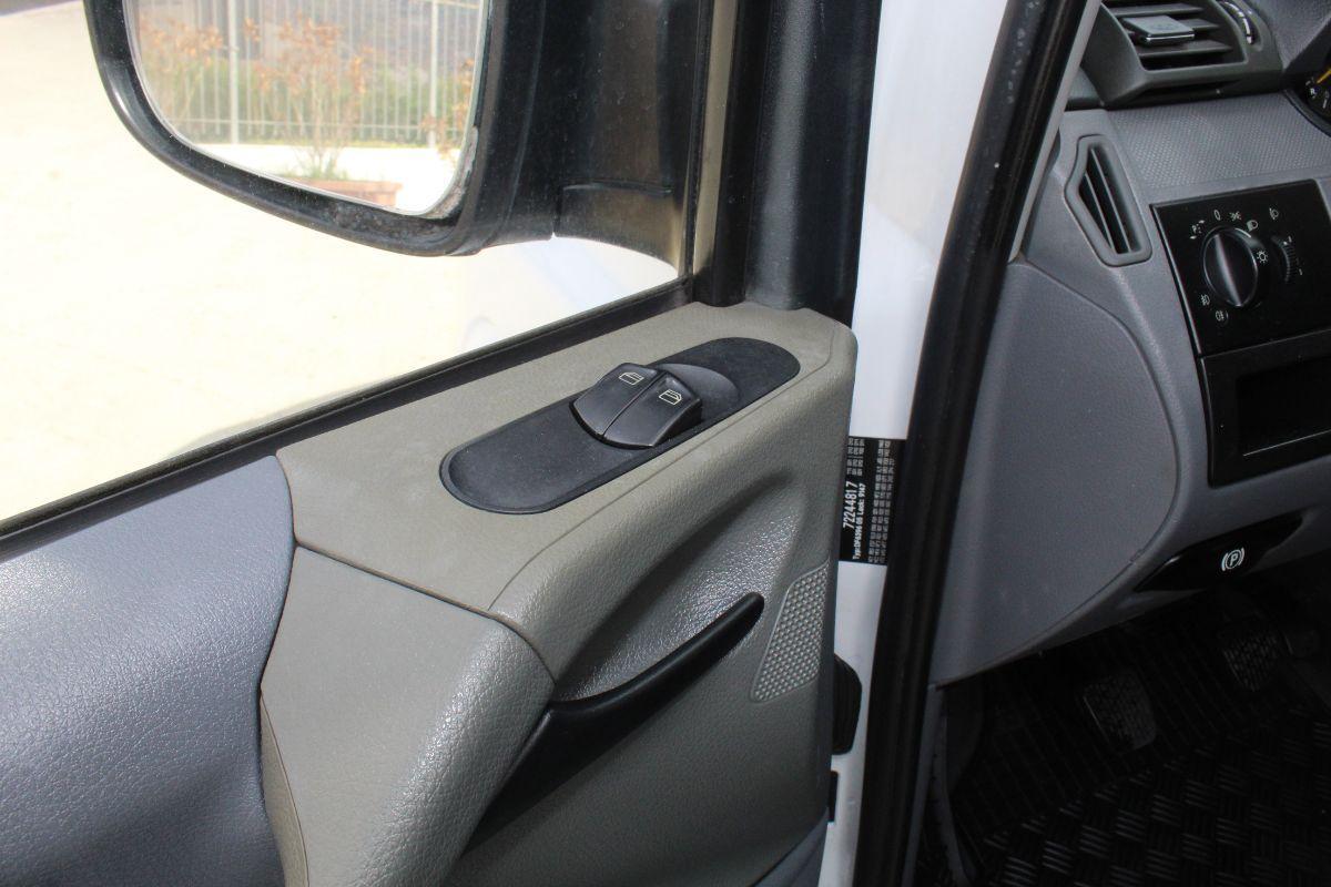 MERCEDES - Vito 111 CDI