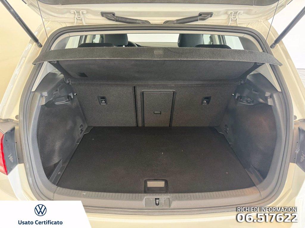 VOLKSWAGEN Golf 5p 1.6 tdi executive 115cv dsg del 2017