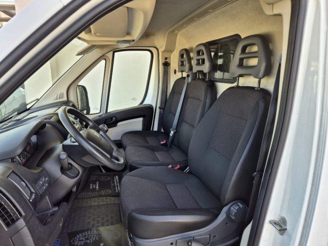 PEUGEOT Boxer 330 2.0 BlueHDi 130CV PC-TN Furgone