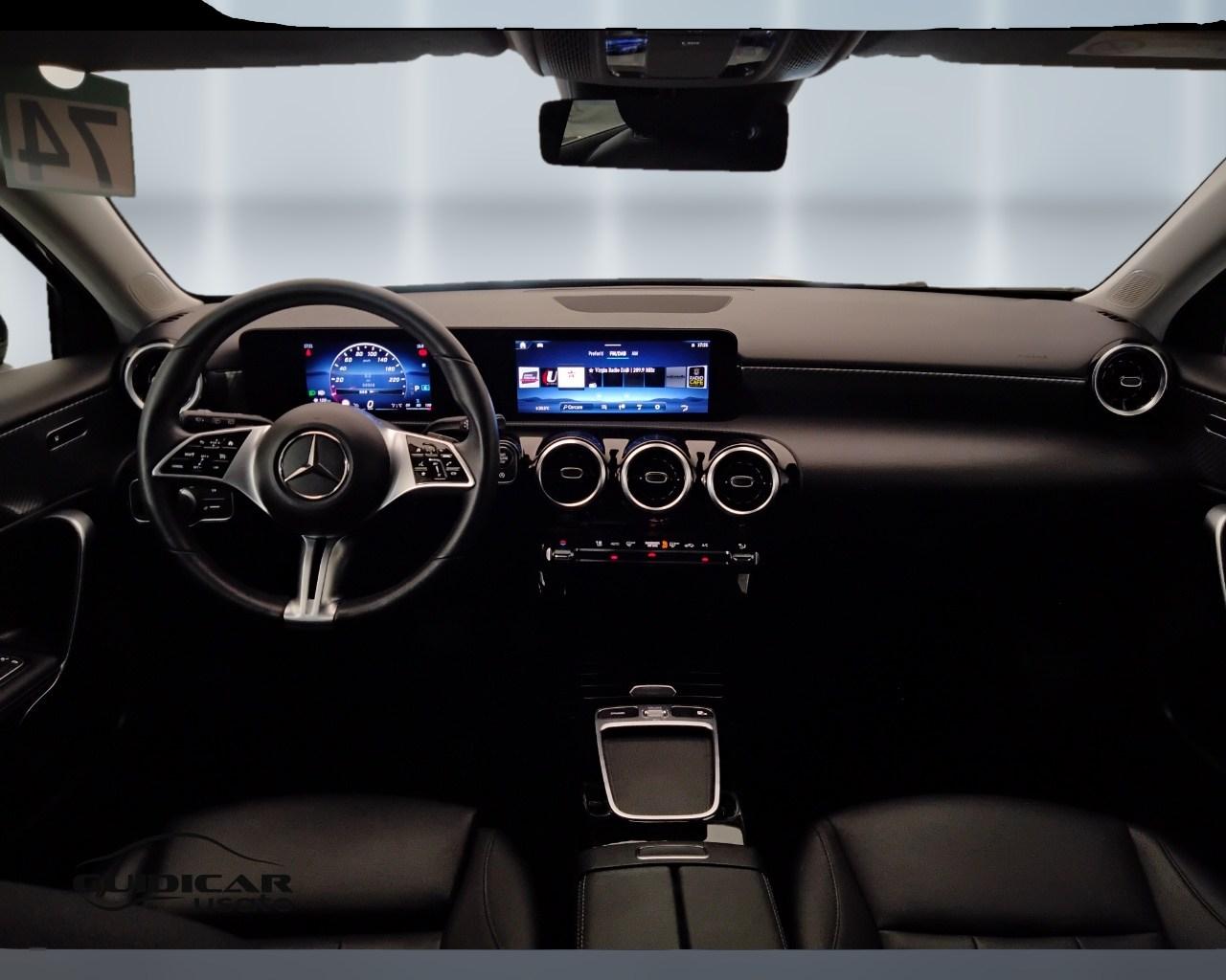 Mercedes-Benz Classe A - W177 2023 - A 180 d Progressive Advanced auto