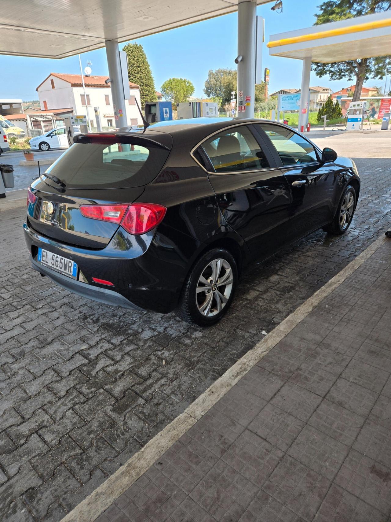 Alfa Romeo Giulietta 1.6 JTDm-2 105 CV Progression