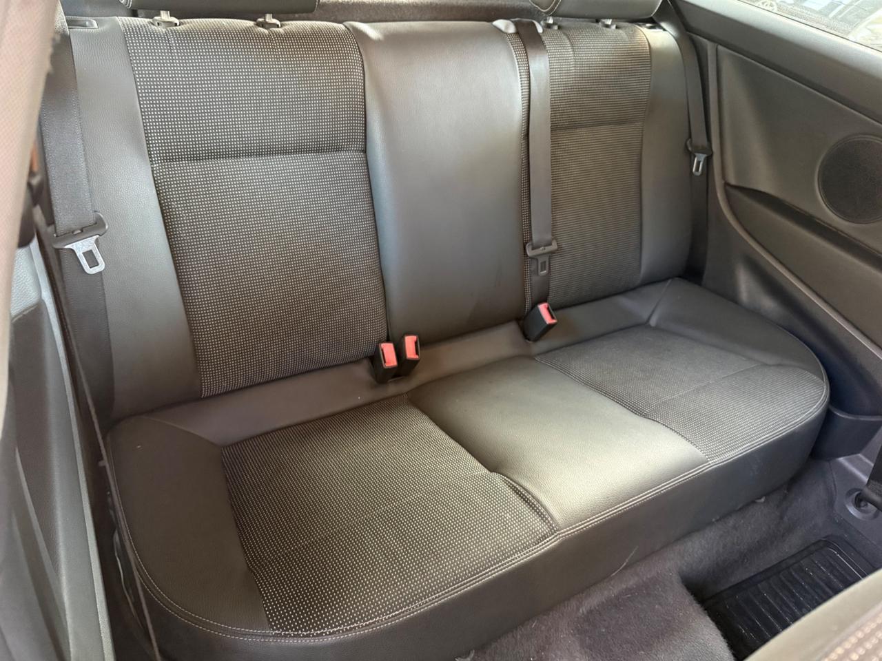 Opel Astra GTC 1.7 CDTI 125CV 3 porte Cosmo - 2009