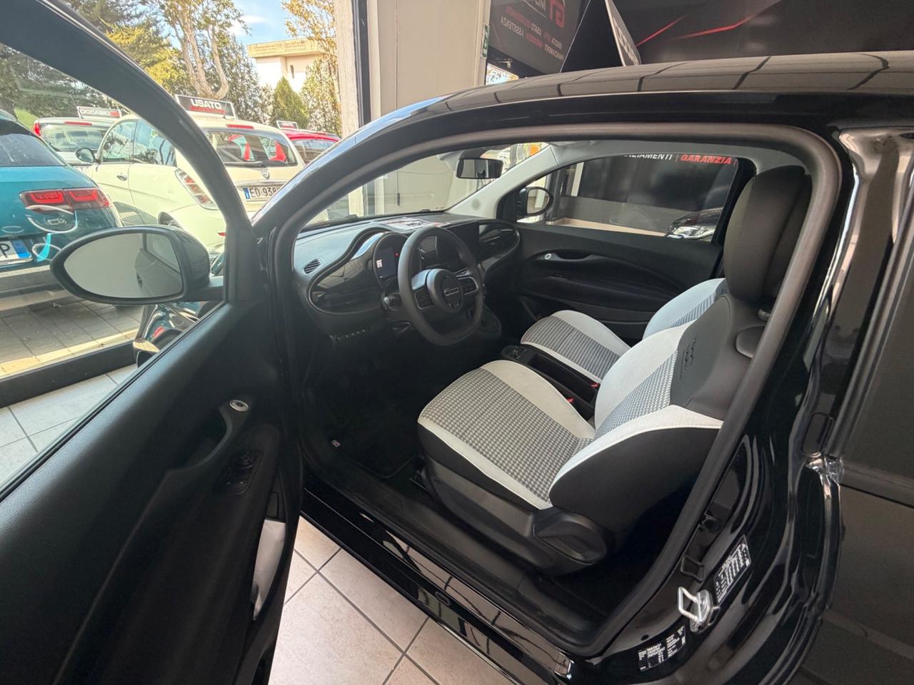 Fiat 500 Berlina Hybrid Torino